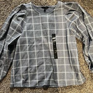 Gray long sleeve blouse with balloon sleeves